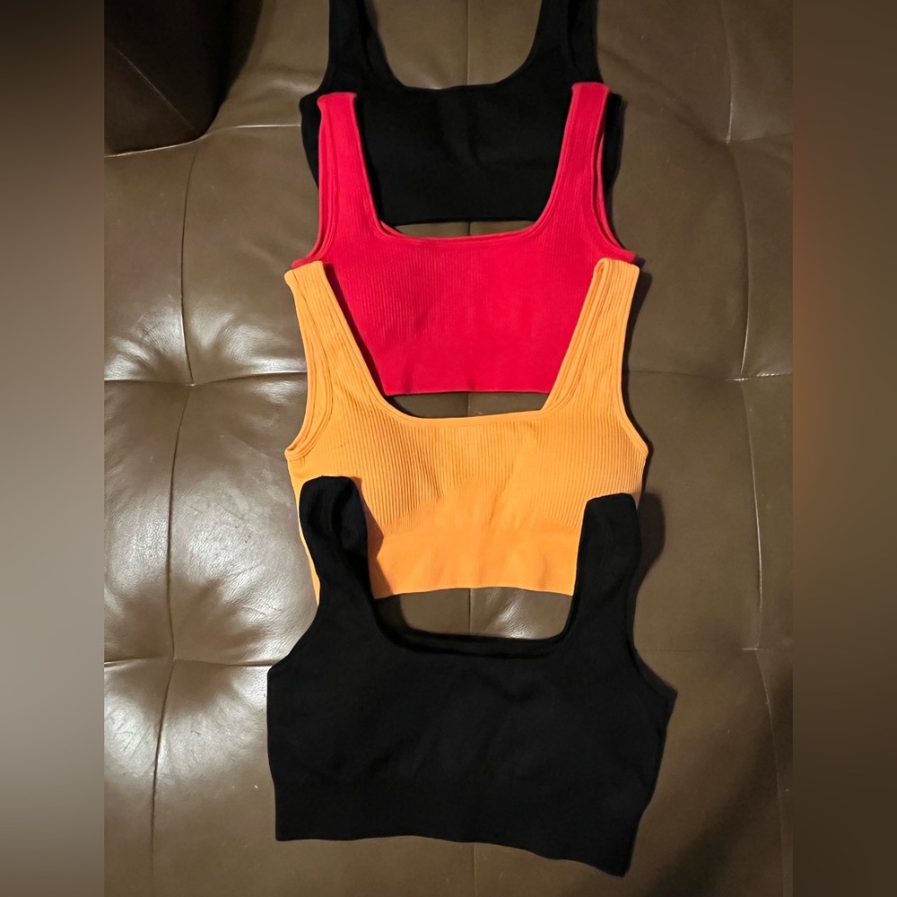 amazon sports bra bundle, never worn
